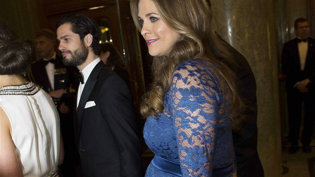 Těhotná švédská princezna Madeleine (19. prosince 2013)