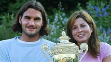 Roger Federer je s bývalou tenistkou slovenského pvodu Mirkou Vavrinecovou od...