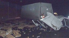 Nehoda nákladního auta na D5 u Prahy v sobotu 28. prosince 2013