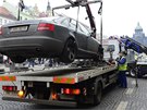 Odtahy aut na Václavském námstí