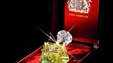 Nejdraí parfém svta: Clive Christian No1 Imperial Majesty stojí v pepotu...