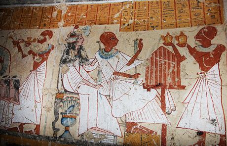 Japontí archeologové objevili v Luxoru hrobku staroegyptského sládka starou