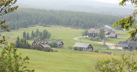 Nejnií teplotu v noci namili v osad Jizerka, a to -0,7 stupn Celsia.