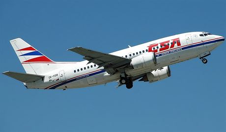 Boeing 737-500 byl v poad tetm typem letadla zpadn provenience zaazenm...