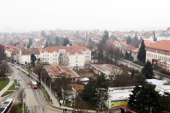 Starý armádní objekt, místo kterého mlo vyrst multifunkní centrum Wilson, se...