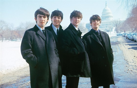 The Beatles pózují ve Washingtonu.