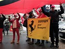 JSME S TEBOU. Příznivci Michaela Schumachera vyjádřili závodníkovi podporu před...