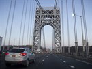 Most George Washingtona v New Jersey, na nm se "záhadn" vytvoila dopravní...