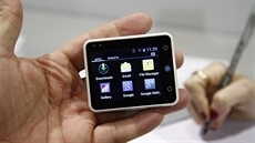 Nejmenší tablet na světě, nebo největší chytré hodinky na světě. Neptune Pine.