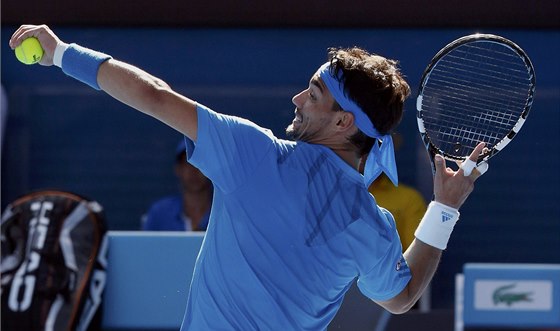 HOD RAKETOU. Ital Fabio Fognini se roziluje v utkání 4. kola Australian Open.
