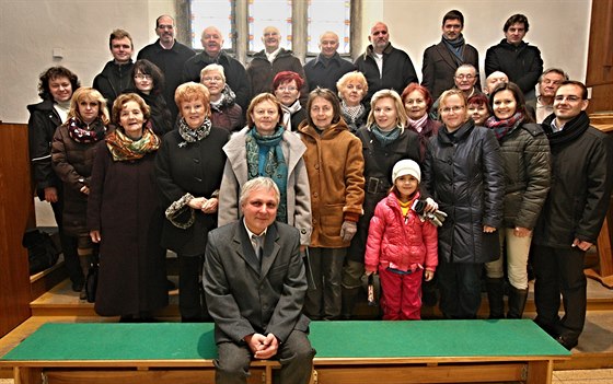 Žďárský sbor Svatopluk dnes tvoří kolem čtyřiceti členů od patnácti do...