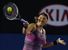 FORHEND OBHÁJKYN. Viktoria Azarenková, dvojnásobná ampionka Australian Open,...