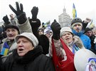 V centru Kyjeva se selo asi 100 tisíc lidí, aby vyjádili nesouhlas s nov