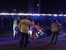 Tramvaj v Praze vláela dv st metr seniorku, utrpla váná zranní.