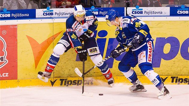 Momentka z duelu Pardubice (bílá) - Kometa Brno.