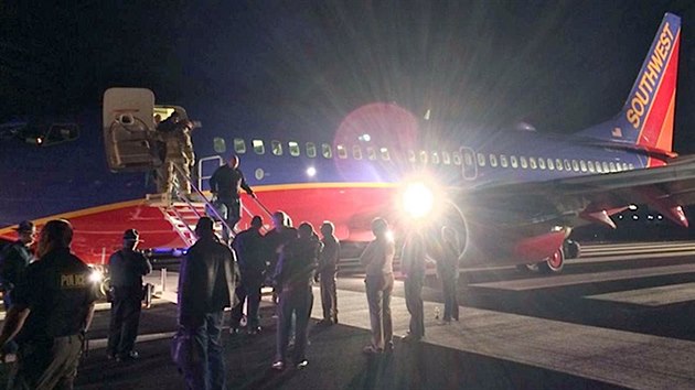 Letadlo spolenosti Southwest Airlines pistlo v nedli na jinm letiti, ne mlo. Pistvac drha byla o polovinu krat ne na 12 kilometr vzdlenm letiti, kde mlo pvodn pistt.