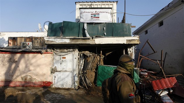 Libanonsk restaurace v kbulsk diplomatick tvrti, na kteru v ptek zatoili ozbrojenci z hnut Tlibn.