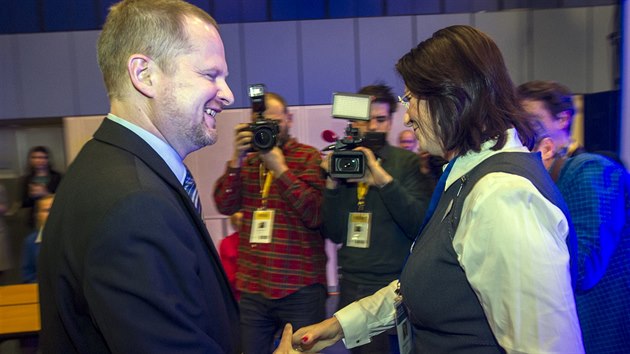 Petr Fiala a Miroslava N�mcov�, dva soupe�i p�i volb� nov�ho p�edsedy ODS.