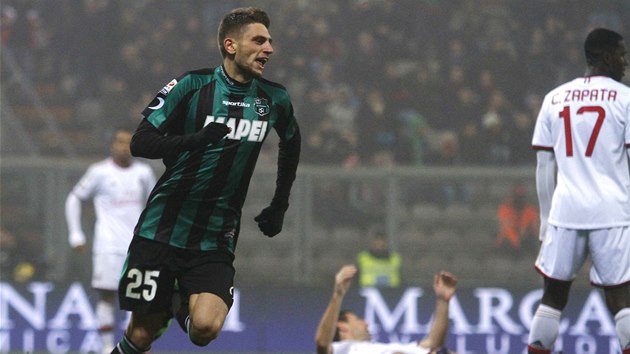 DOMENICO BERARDI. Útoník Sassuola a první hrá, který vstelil AC Milán tyi