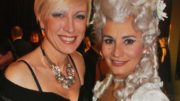 Renata Drssler a Monika Absolonov alias markza de Tourzel a Marie Antoinetta
