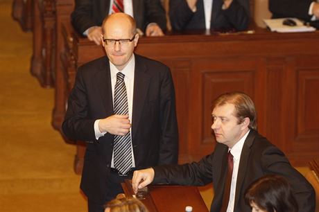 Premiér a pedseda SSD Bohuslav Sobotka vystoupil ve Snmovn se zprávou o eení nezamstnanosti v eské republice
