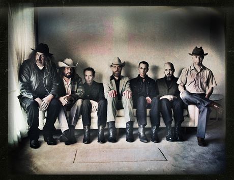 Slim Cessna's Auto Club