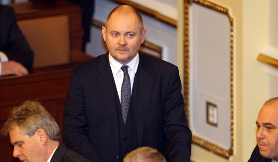 Michal Hašek z ČSSD během jednání Sněmovny (21. ledna 2014)