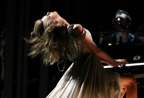 Taylor Swiftová (Grammy 2013)