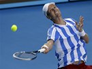 MÍEK PRO DIVÁKY. Tomá Berdych slaví postup do semifinále Australian Open. 