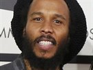 Ziggy Marley s manelkou Orly Agai picházejí na ceremoniál Grammy.