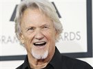 Country zpvák Kris Kristofferson pi píchodu na 56. roník Grammy