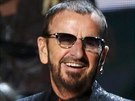 Ringo Starr zazpíval píse Photograph, kterou v 70. letech napsal spolu s...