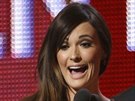 Kacey Musgraves pebírá cenu za nejlepí country album. (Grammy 2013)