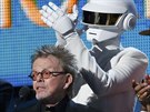 Producent Paul Williams s cenou za desku roku Random Access Memories, kterou...