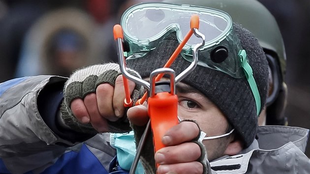 Protivl�dn� demonstrant v centru Kyjeva (28. ledna 2014)