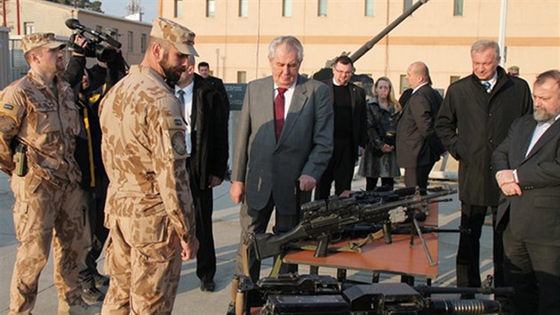 Prezident Milo Zeman 24. a 25. ledna navtvil Afghnistn, kde se setkal s eskmi vojky, kte v asijsk zemi psob v rmci mezinrodnch sil.