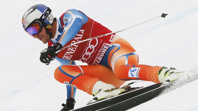 Aksel Lund Svindal v superobm slalomu v Kitzbhelu. 