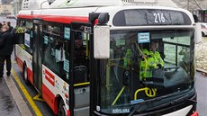 Elektrobus, který v pražských ulicích zkoušel dopravní podnik