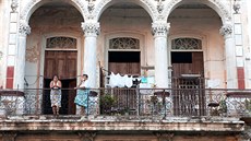 Padesát pt let byla drtivá vtina Kubánc stejn chudá. To se te bude rychle...