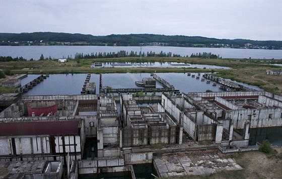 Torzo obí jaderné elektrárny, kterou zaalo stavt komunistické Polsko v osmdesátých letech.