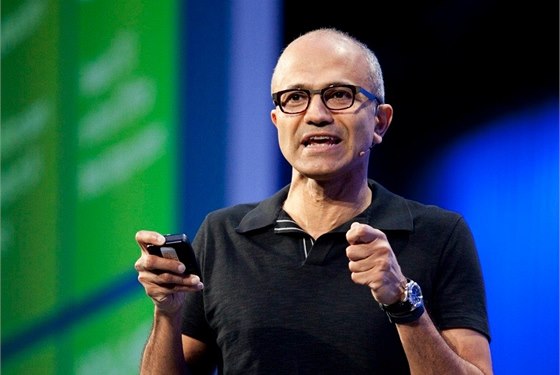 éf Microsoftu Satya Nadella.