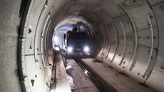Pokraující práce na stavb prodlouené linky A praského metra (30.1.2014)