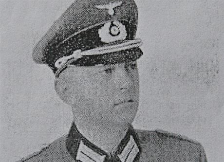Nmecký generál Robert Bader. Na snímku z roku 1943 je jet jako plukovník....