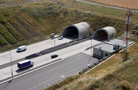 Zastupitelé dali zelenou stavb severní ásti Praského okruhu. Ilustraní snímek