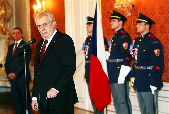 Prezident Milo Zeman pi jmenování vlády Bohuslava Sobotky na Praském hrad.