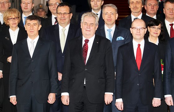 Andrej Babi, Milo Zeman a Bohuslav Sobotka pi jmenování nové vlády 29. ledna 2014