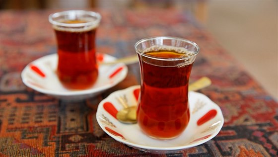 Každý zná "turecký čaj". Snad nevznikne slovní spojení "turecký internet".