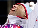 Norský biatlonista Ole Einar Bjoerndalen v závodu na 10 kilometr vybojoval své...