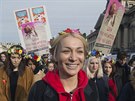 Proti panlskému zákonu na omezení potrat se protestovalo i ve Francii....