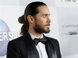 Americký zpvák a herec Jared Leto si s culíkem letos doel rovnou pro Zlatý...